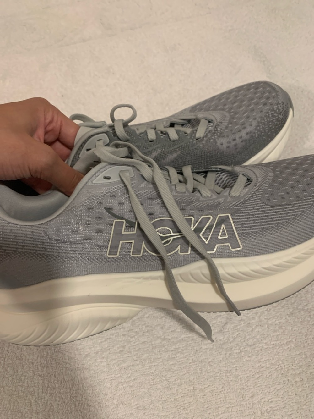 Men’s HOKA Mach 6 running shoes! NEW